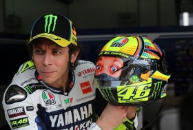 Шлемы Валентино Росси или что выбирают чемпионы MotoGP?